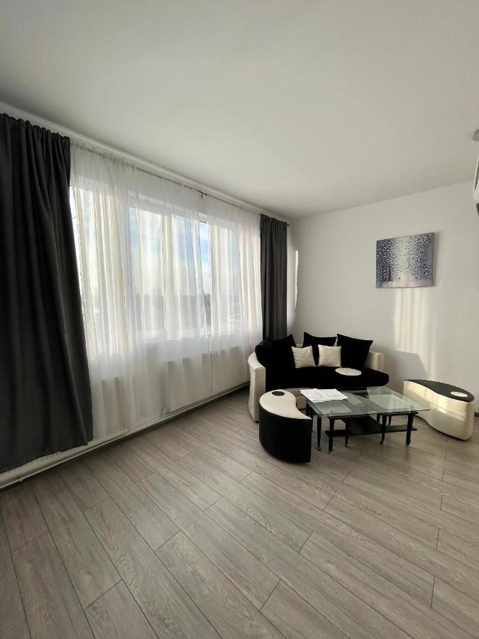 Luanaapartments #36 Otopeni Eksteriør bilde